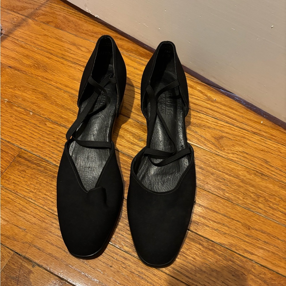 Elegant Black Women's Shoes